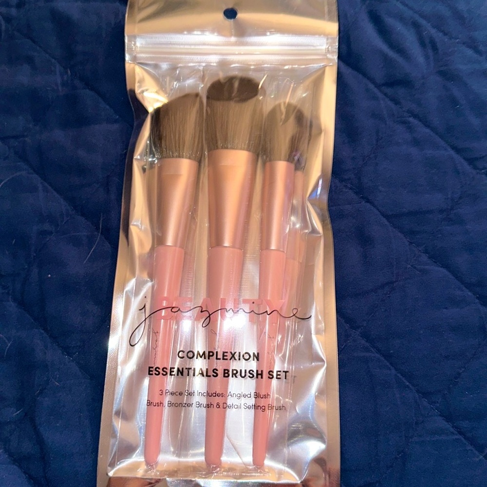 Jasmine Beauty 3 Brush Set